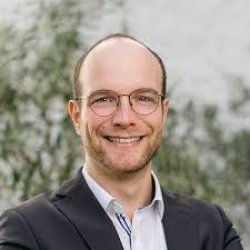 Jonathan Barth's Instagram, Twitter & Facebook