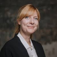 Glenna Mclain's Instagram, Twitter & Facebook