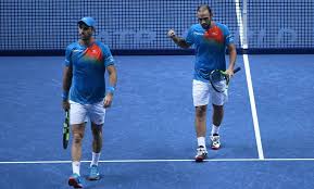 La pareja de dobles formada por los tenistas colombianos j uan sebastián cabal y robert farah, vigentes campeones de wimbledon, fue eliminada el miércoles en cuartos de final por el estadounidense rajeev ram y el británico joe salisbury. Que Maestros Juan Sebastian Cabal Y Robert Farah Clasificaron A Semis Del Masters De Londres