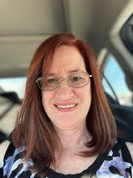 Hello everyone. Here is my new color. Avery Leach has done another fabulous  job. Tomorrow I go back to get my eyebrows tinted as I realized they did  not match my hair.