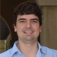 Helder Dias's Instagram, Twitter & Facebook