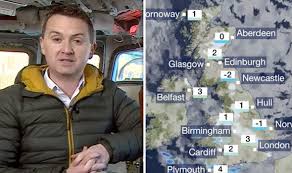 Bbc world service is an international broadcaster of news, discussions and programmes in more than 40 languages. Bbc News Weather Forecast Warns Heavy Snow For Uk 20cm To Fall Weather News Express Co Uk