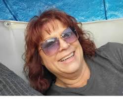 Seeking a man for video chat in Oregon