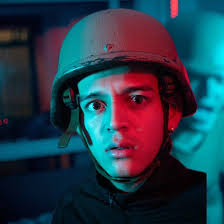 Se me perdió el celular en su bigote XD