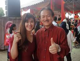 Stephen tien wong, american commercial mortgage company executive. Daughter Of Late Stephen Wong To Contest In Sandakan By Election
