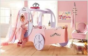 هن بالصور أسر ة أطفال مستوحاة من عالم الكرتون