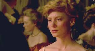 A Space Blogyssey: 'CRIMSON PEAK' REVIEW