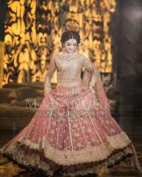 Follow Me Alizeh Khan Jannat29 For More Like This Indian Bridal Dress Pakistani Bridal Dresses Red Bridal Dress