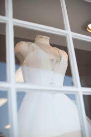 Pretty Window Display At Bliss Bridal Consignment Boutique With Justin Alexander Gown Photo By Jessica Simply Wedding Dress Bridal Consignment Wedding Dresses