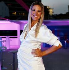 Silvia alberto (tv show host) was born on the 18th of may, 1981. Caras Silvia Alberto Anuncia Nascimento Da Filha