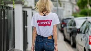 Women's levi's clothing size chart. Levi S Stretch 501s Are Here Athleisure And Denim Jeans Are Vying For Their Place In The American Wardrobe Quartz