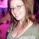 Nikki Hanson (nicsta)