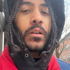 Alyssa Moore (@alyssanmo)