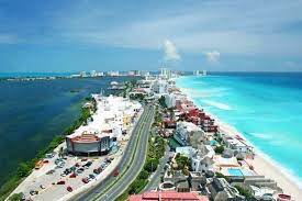 International cuisine, spectacular golf courses, sophisticated spa facilities; Cancun City Tour Around Downtown And Turistic Hightlights 2021