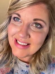 Featuring Amber Pearl 🎅🏽🎄❤️💛💚