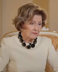 Dronning Sonja åpner opp om Kong Haralds sykdom: