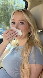 This is like the WORST breakup! 😔 Kay could really use some positive words  right now… 😔😭 backstory ::: When Kay was first pregnant with Ellie, she  was really nervous because she didn’t have a baby ...