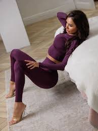 Brima .d Lola in purple leggings FHD — купить по низкой цене на Яндекс  Маркете