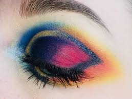 New The 10 Best Eye Makeup Today With Pictures A Song Of Ice And Fire I Mean A Makeup Of Ice And Fire Mixing Cool Eyes Eye Makeup Makeup Revolution