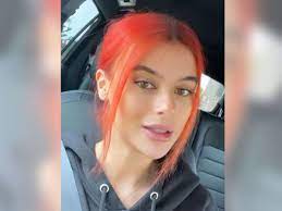 Wie findet ihr die määäädschen? Gntm Finale Romina Sitzt Beim Styling Stefano Fahrt Spontan Nach Berlin