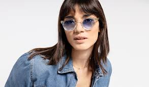 Lesca x Mia Burton: Make a Personal Statement