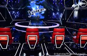 Fatou bintou chante 'ma philosophie' auditions à l'aveugle | the voice afrique f. The Voice 2017 Episode 1 Ca Va Etre Historique Je Vais Me Desister Puremedias