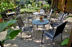 Nutzungsumfang ist durch auslegung zu. Freisitz Im Garten Picture Of Hotel Alt Connewitz Leipzig Tripadvisor