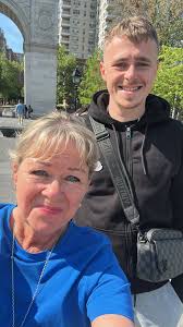 Can the big bus tour and circle line be done in one day?