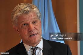 111 Fabrizio Santos Stock Photos, High-Res Pictures, and Images