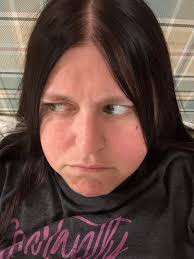 Determining serious or humorous posts in groups