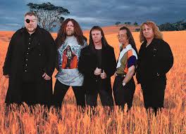 6 on the billboard hot 100 the week of april 22, 1978, making it kansas's only top ten billboard hot 100 charting single. Nobody S Home Letra Kansas Suas Letras