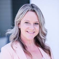 Katrina Corwin's Instagram, Twitter & Facebook