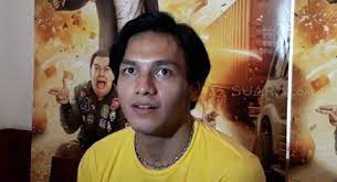 Lucinta luna diamankan polisi karena dugaan kasus penyalahan narkoba pada selasa (11/2). Terjerat Narkoba Artis Jefri Nichol Ditangkap Polisi Selasa Sore Tadi