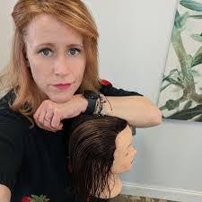 Amanda Kist's Instagram, Twitter & Facebook