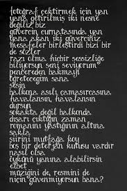 Fotograf Cektirmek Icin Yan Yana Getirilmis Iki Nesne Degiliz Biz Guvercin Curnatasinda Yan Yana Akan Iki Guverciniz Mesafeler Bir Romanlar Seni Seviyorum Siir