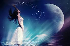 Maybe you would like to learn more about one of these? Astrologie Vollmond Im Steinbein 24 Juni 2021 Erfolg Und Ehrgeiz
