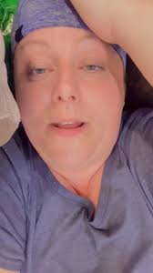 THIS Saturday is the Spring Sip & Stroll, @TheKingston Collection‼️, For  the first time, I put together a buoy painting workshop, where we can get  sticky and glittery together!, tickets are