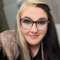 200+ "Amber Foster" profiles