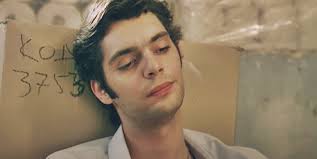 Aνταγωνισμός υπήρχε με τους καλλιτέχνες που εμφανιζόμασταν στους ίδιους χώρους. Deite Dyo 8rylikes Ellhnikes Tainies Dwrean Edw Parallaxi Magazine