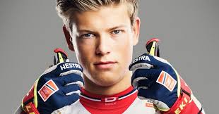 Spesiell periode for de norske langrennsgutta: Johannes Hosflot Klaebo Norway S Skiing Superstar