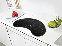 Saya ingin berkongsi pembelian induction cooker atau dapur elektrik jenama elba. Pemasak Vitroceramic Prinsip Operasi Kebaikan Dan Keburukan Hidangan Yang Sesuai Bagaimana Untuk Menjaga Permukaan Vitroceramic