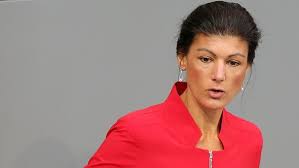 She has been married to oskar lafontaine since december 22, 2014. Sahra Wagenknecht Die Linke Forderung Nach Steuergerechtigkeit In Deutschland Radiowelt Bayern 2 Radio Br De