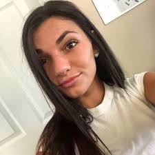 danielle redmond (@danni_red)