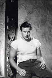 Marlon Brando Et Le T Shirt Marlon Brando Marlon Streetcar Named Desire