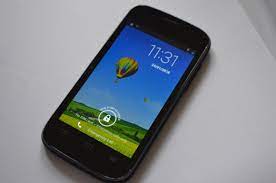 ZTE Blade Q Mini ...