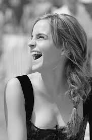 Emma Watson Sumbang 16 M Buat Kampanye