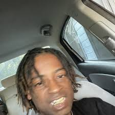 Andre Zeigler's Instagram, Twitter & Facebook