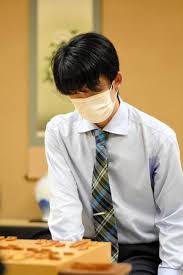 1 day ago · 藤井聡太は2002年、愛知県瀬戸市出身。 2016年、史上最年少の14歳でプロ入り（奨励会で四段昇段）。 デビュー戦で元名人の加藤一二三九段（後に引退）を破ったのを皮切りに、29連勝という新記録を打ち立てる。 è—¤äº•è¡å¤ªäºŒå†  ç«œçŽ‹æŒ'æˆ¦çŽ‹æ‰‹ æ°¸ç€¬çŽ‹åº§ã® ç§˜ç­– ç ´ã£ãŸ èŠ¸èƒ½ ãƒ‡ã‚¤ãƒªãƒ¼ã‚¹ãƒãƒ¼ãƒ„ Online