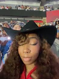 1 week. 3 shows and a few iconic side quests. ATL you owe me nothing (I’ll  see you soon, always)🐎🐝🤍, #beyhive