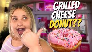 MUST Eat HERE In Las Vegas! [@donutbar9141]